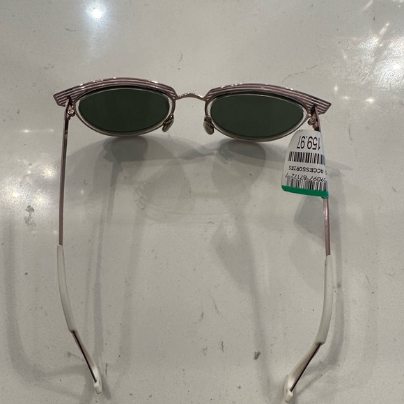 NWOT Dior sunglasses 
MSX85 PINK/WHITE Titanium 51MM
Brand new without case - Picture 3 of 7